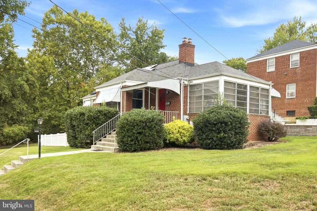 5602 GREENLEAF RD, Cheverly, MD 20785