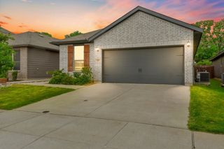 585 Concho Street, Aubrey, TX 76227