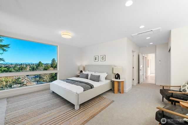 6312 Evanston Avenue N, Seattle, WA 98103