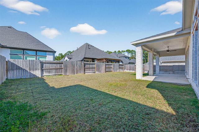 15330 Legacy Park Way, Magnolia, TX 77354