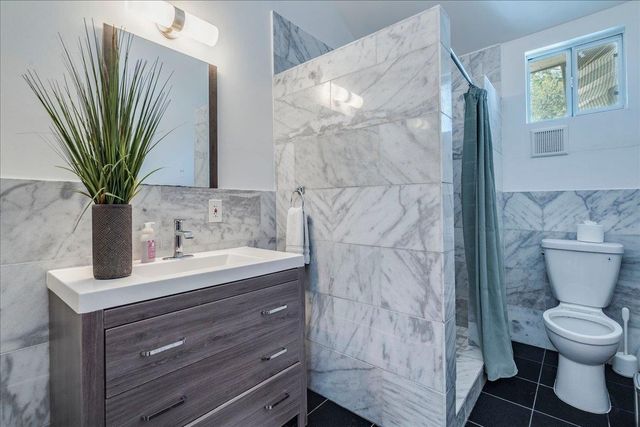 3520 Gonzales ST, Austin, TX 78702
