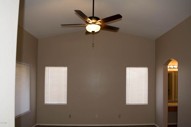 7760 W NICOLET Avenue, Glendale, AZ 85303