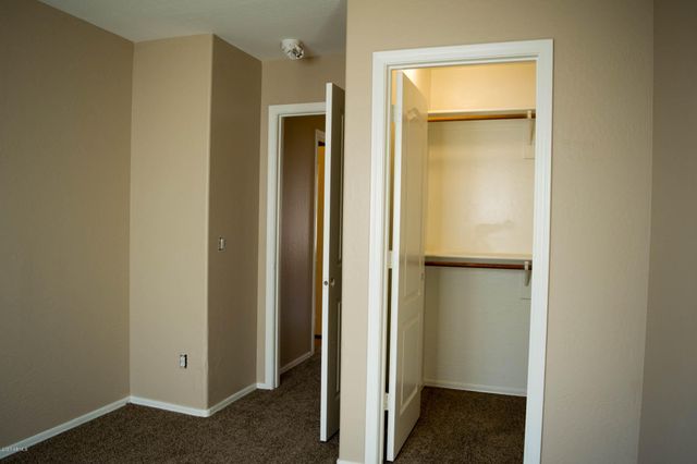 7760 W NICOLET Avenue, Glendale, AZ 85303