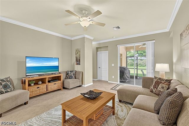 3500 Dandolo CIR, Cape Coral, FL 33909