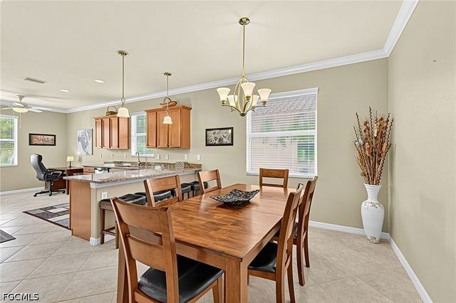 3500 Dandolo CIR, Cape Coral, FL 33909