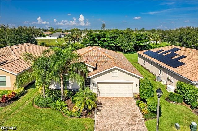3500 Dandolo CIR, Cape Coral, FL 33909