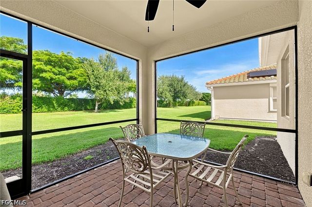 3500 Dandolo CIR, Cape Coral, FL 33909