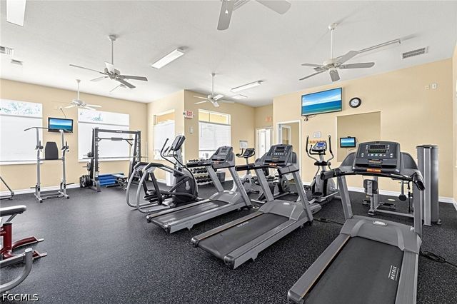 3500 Dandolo CIR, Cape Coral, FL 33909