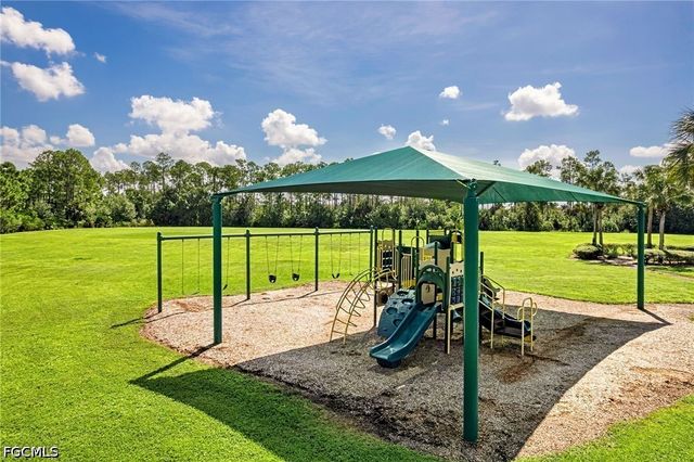 3500 Dandolo CIR, Cape Coral, FL 33909