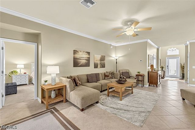 3500 Dandolo CIR, Cape Coral, FL 33909