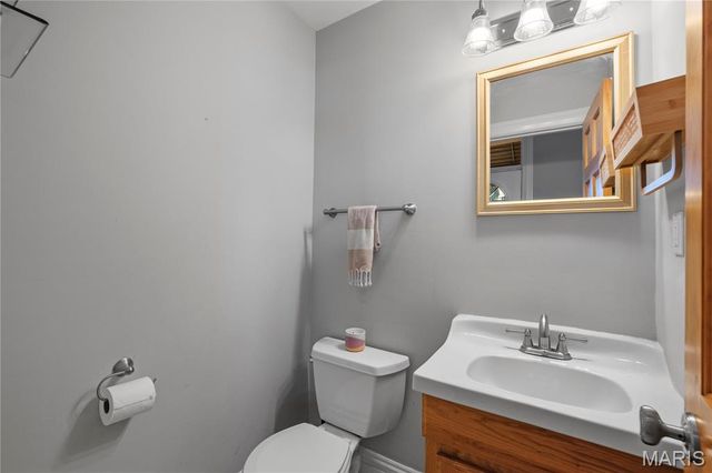 4639 Virginia Avenue, St Louis, MO 63111