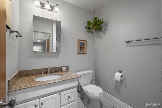 4639 Virginia Avenue, St Louis, MO 63111