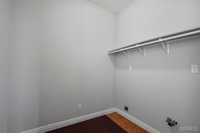 4639 Virginia Avenue, St Louis, MO 63111