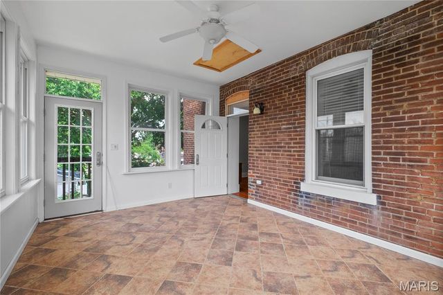 4639 Virginia Avenue, St Louis, MO 63111