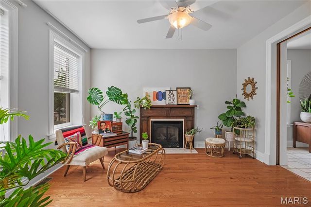 4639 Virginia Avenue, St Louis, MO 63111