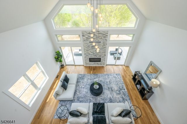 124 Wheatsworth Rd, Hardyston Twp., NJ 07419
