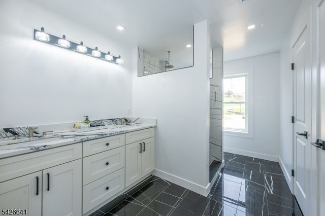 124 Wheatsworth Rd, Hardyston Twp., NJ 07419