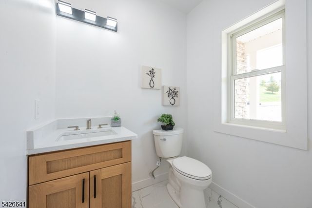 124 Wheatsworth Rd, Hardyston Twp., NJ 07419