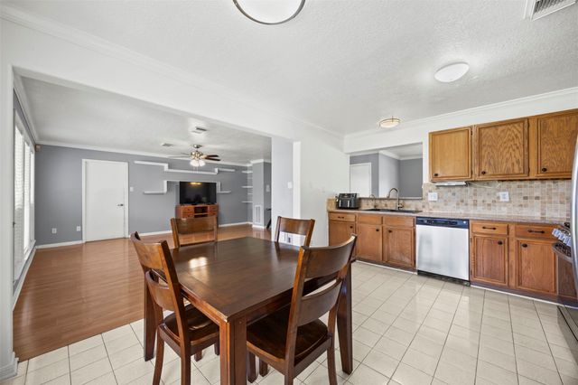 8427 Battleoak Drive, Houston, TX 77040