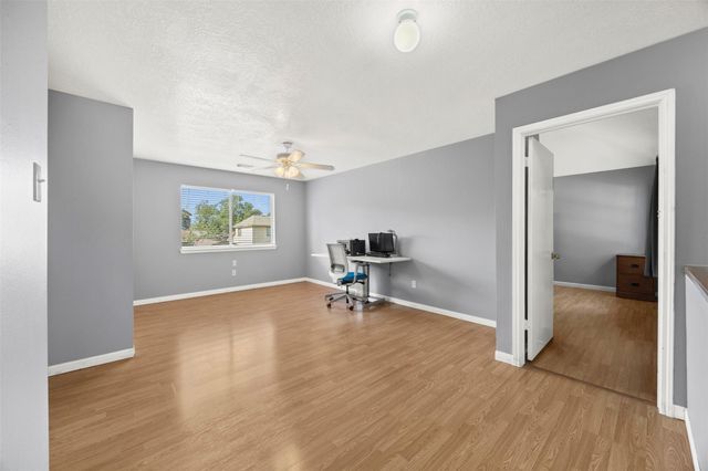 8427 Battleoak Drive, Houston, TX 77040