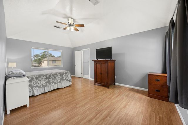 8427 Battleoak Drive, Houston, TX 77040