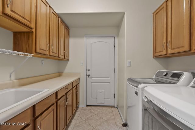 742 Via Vanilla, Rio Rico, AZ 85648