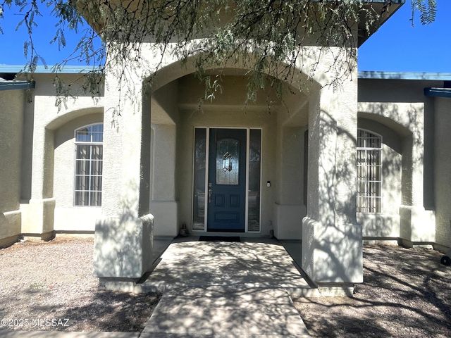 742 Via Vanilla, Rio Rico, AZ 85648