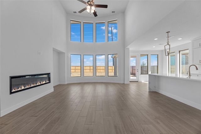 10615 Dina Yellow Drive, Cypress, TX 77433