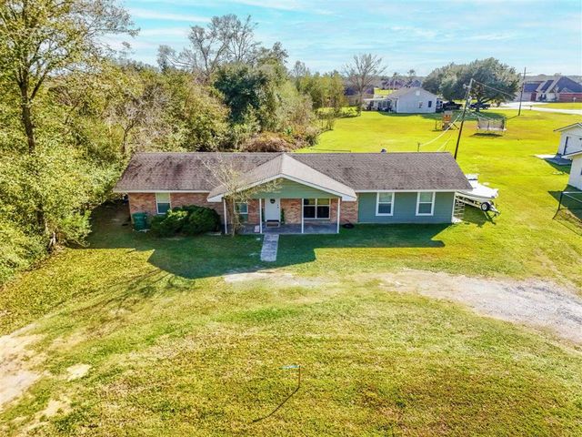 2797 E Gauthier Road, Lake Charles, LA 70607