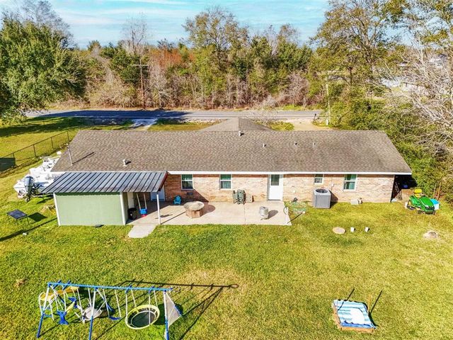 2797 E Gauthier Road, Lake Charles, LA 70607