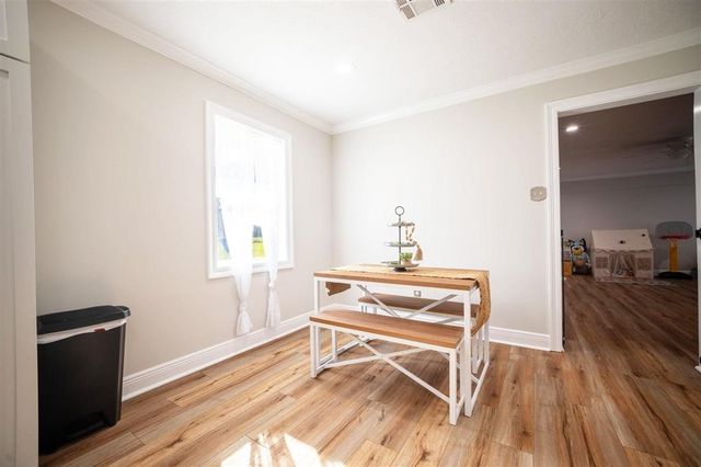 2797 E Gauthier Road, Lake Charles, LA 70607