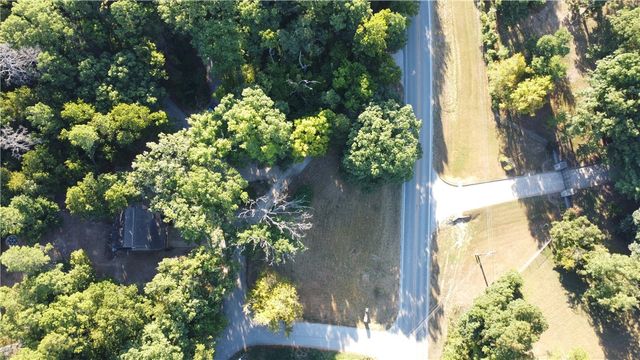 Pine Ridge Lane, Rogers, AR 72756
