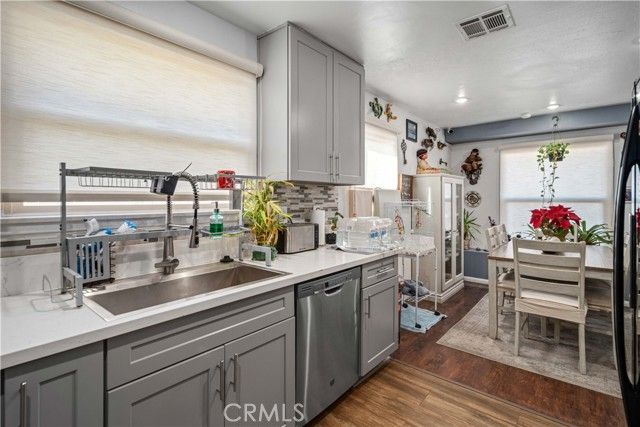 43848 Fern, Lancaster, CA 93534