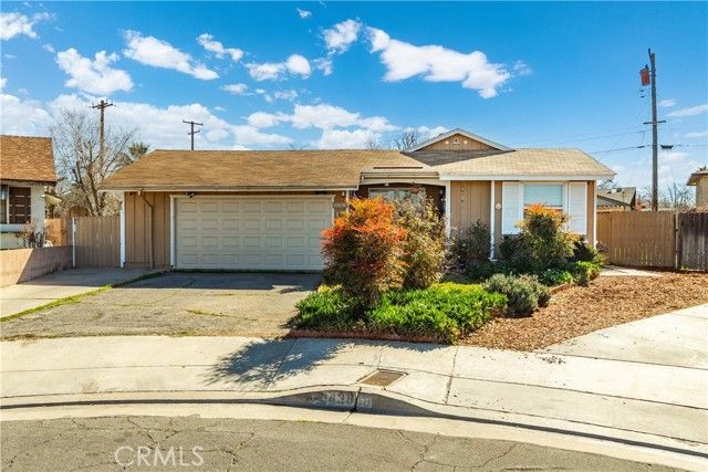 43848 Fern, Lancaster, CA 93534