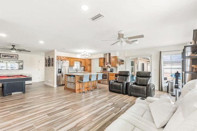 5 CHEYENNE COURT, Palm Coast, FL 32137