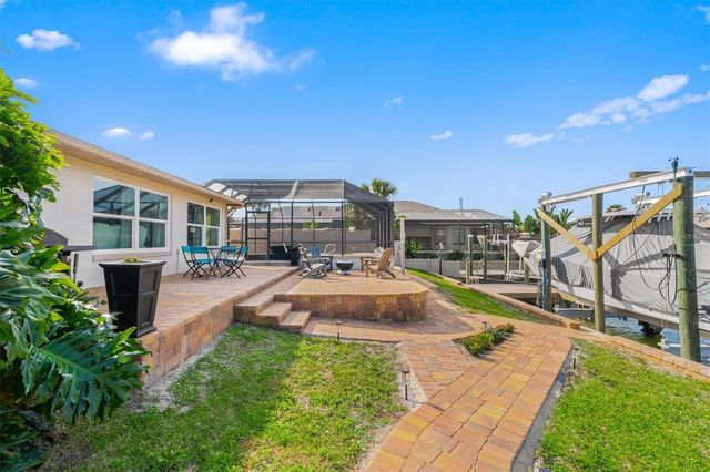 5 CHEYENNE COURT, Palm Coast, FL 32137