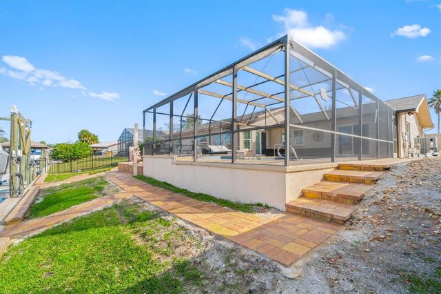 5 CHEYENNE COURT, Palm Coast, FL 32137