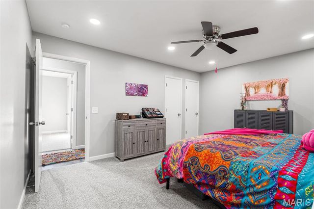 9 Linda Lane, St Peters, MO 63376