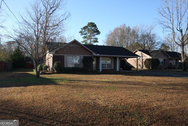 11 Pinestream Drive NW, Rome, GA 30165