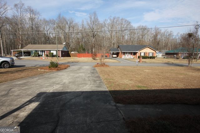 11 Pinestream Drive NW, Rome, GA 30165