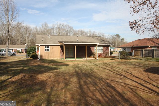 11 Pinestream Drive NW, Rome, GA 30165