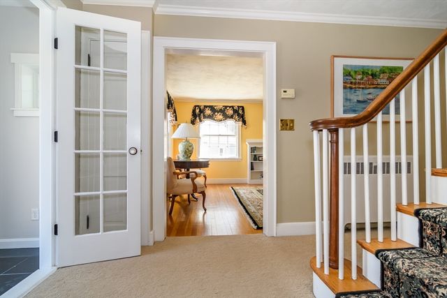 786 Boston Post Rd, Weston, MA 02493