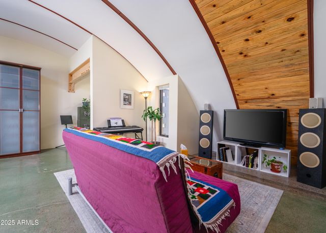 4733 N 14TH Street, Phoenix, AZ 85014