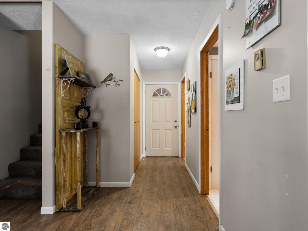 Image 10 of property listing at 4972 E Shore Drive, Kalkaska, MI 49646