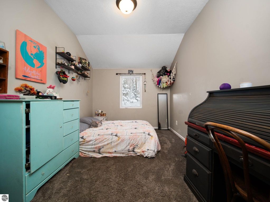 Image 14 of property listing at 4972 E Shore Drive, Kalkaska, MI 49646