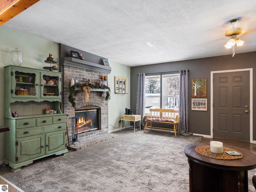 Image 3 of property listing at 4972 E Shore Drive, Kalkaska, MI 49646