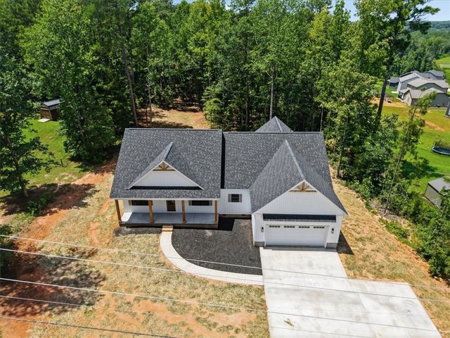 420 Lakeside Drive, Anderson, SC 29621