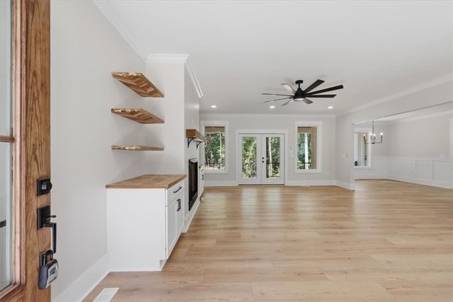 420 Lakeside Drive, Anderson, SC 29621