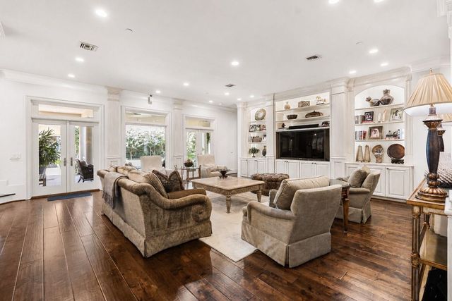 9018 Bace Drive, Houston, TX 77055