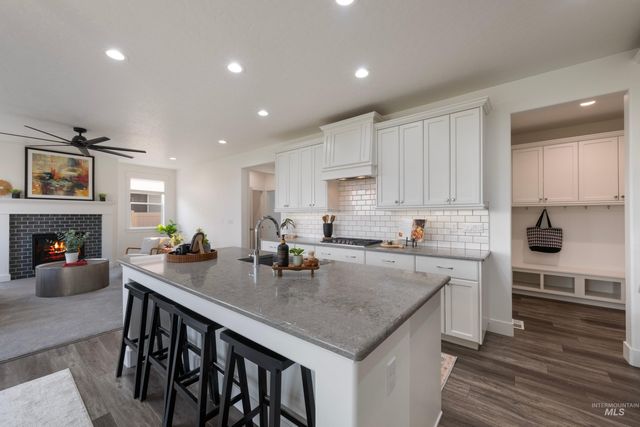 1306 E Sweet Pearl St, Kuna, ID 83634